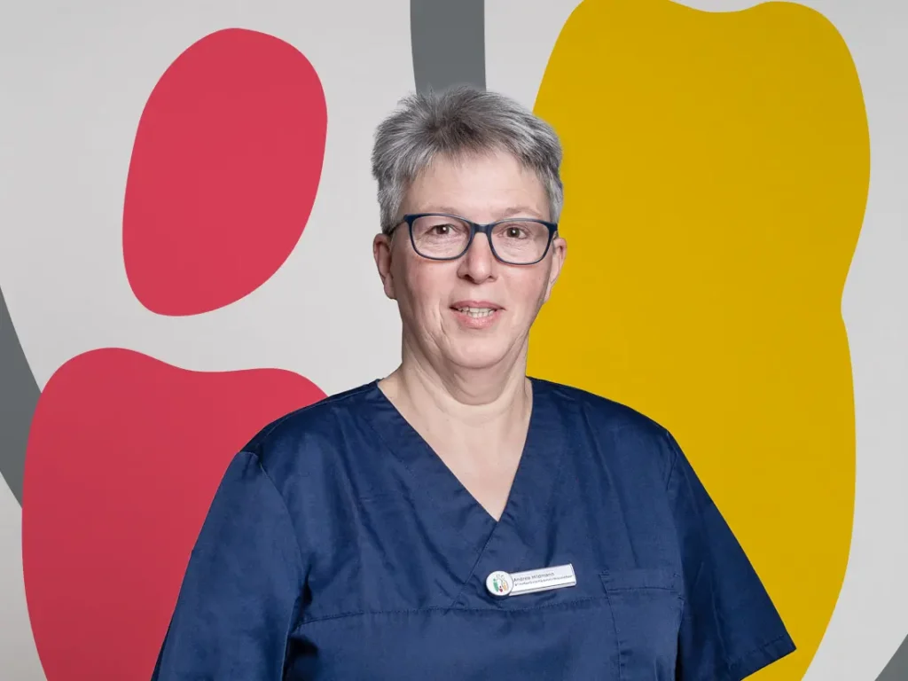 Andrea Hildmann Kinderkrankenschwester und Medizinische Fachangestellte aus der Uniklinik Augsburg. Langjährige Berufserfahrung in der Kinderheilkunde, seit 2022 in unserem Praxisteam.